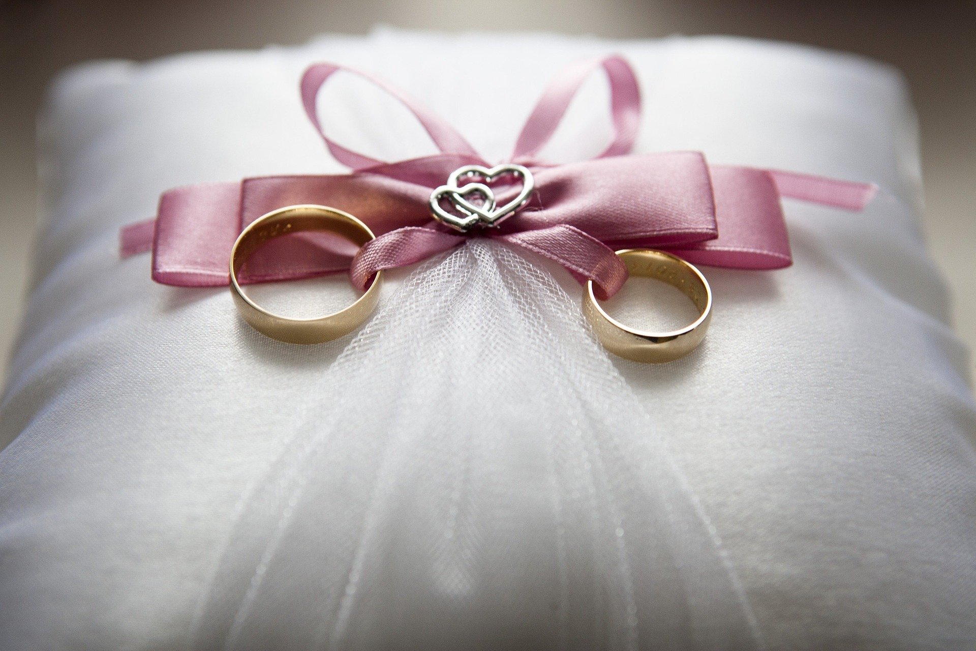 Persiapan Menikah (Gambar oleh Agnieszka Kaczynska dari Pixabay)